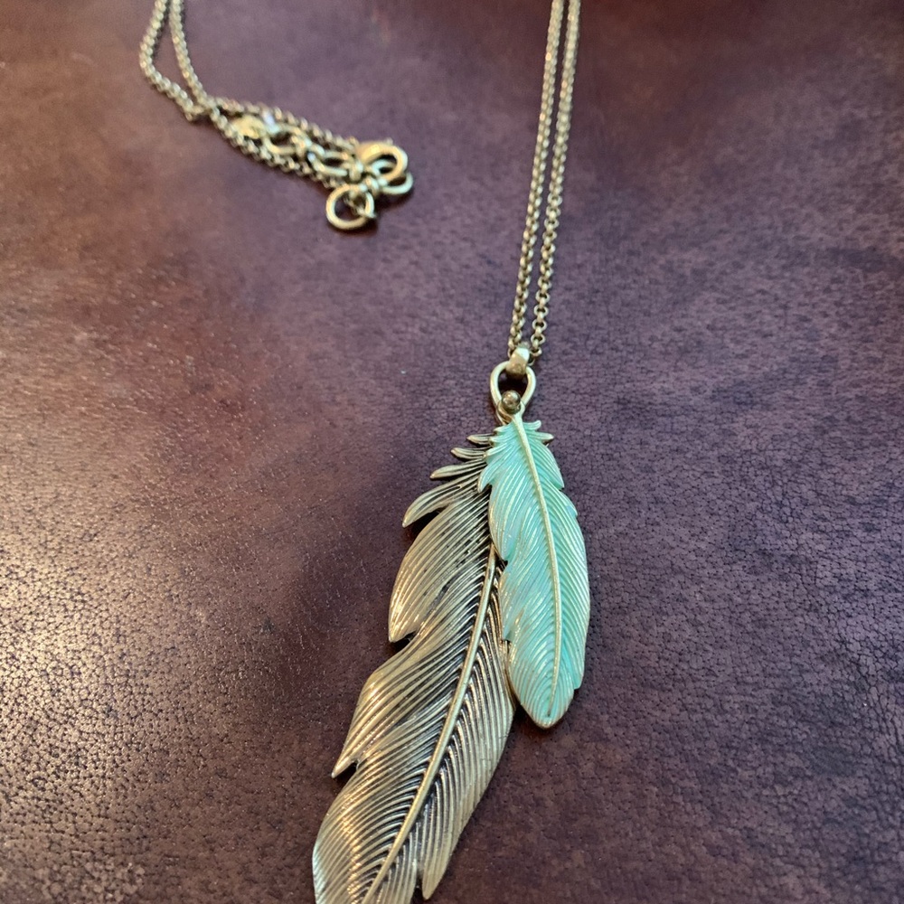 Lucky Brand feather necklace